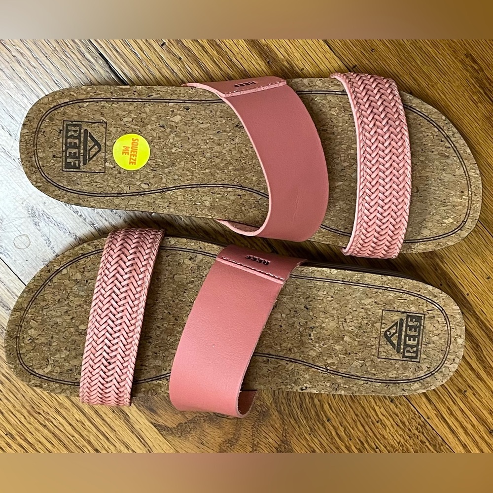 ๐HP๐ EUC Reef Platform Sandal, Pink - Picture 2 of 5